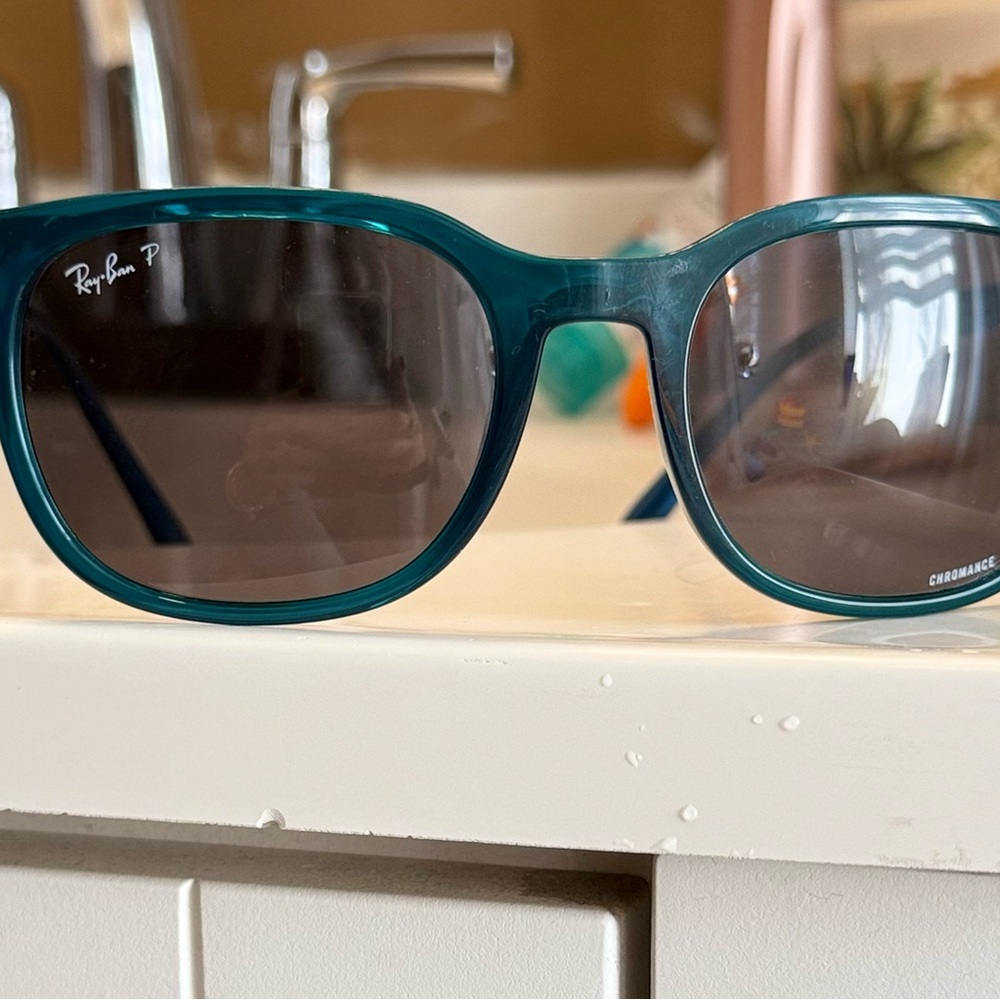 Ray-Ban Teal Sunglasses